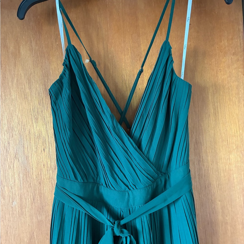 Lulu's Forest Green Pleated Jumpsuit: Size Large - Picture 7 of 11